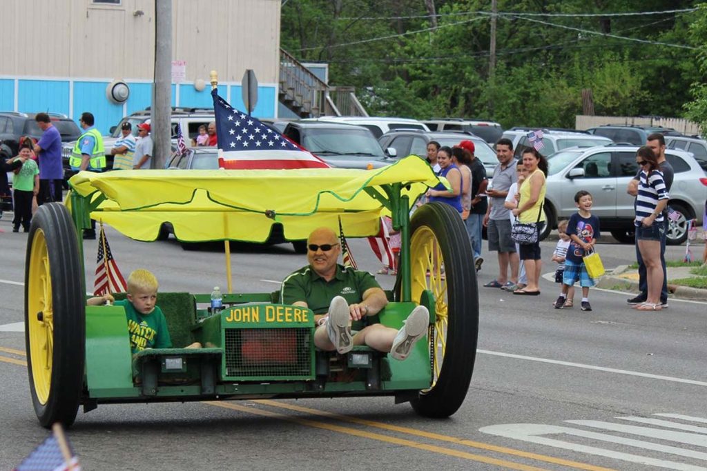 Hal Davis in Round Lake Fourth of July Parade